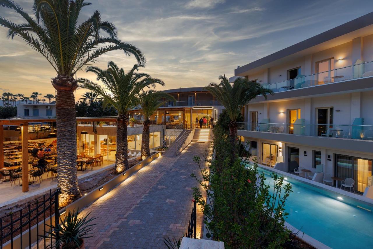 Malia Bay Beach Hotel & Bungalows Екстериор снимка