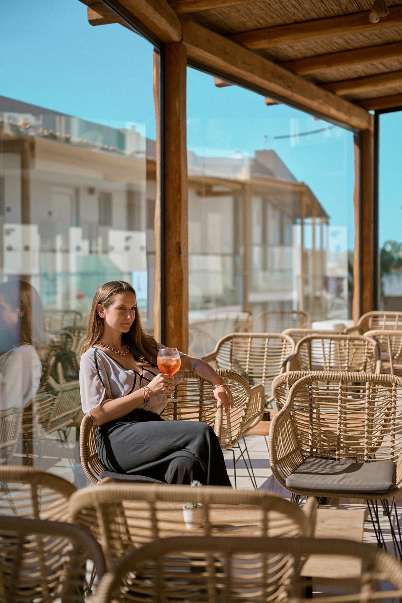 Malia Bay Beach Hotel & Bungalows Екстериор снимка