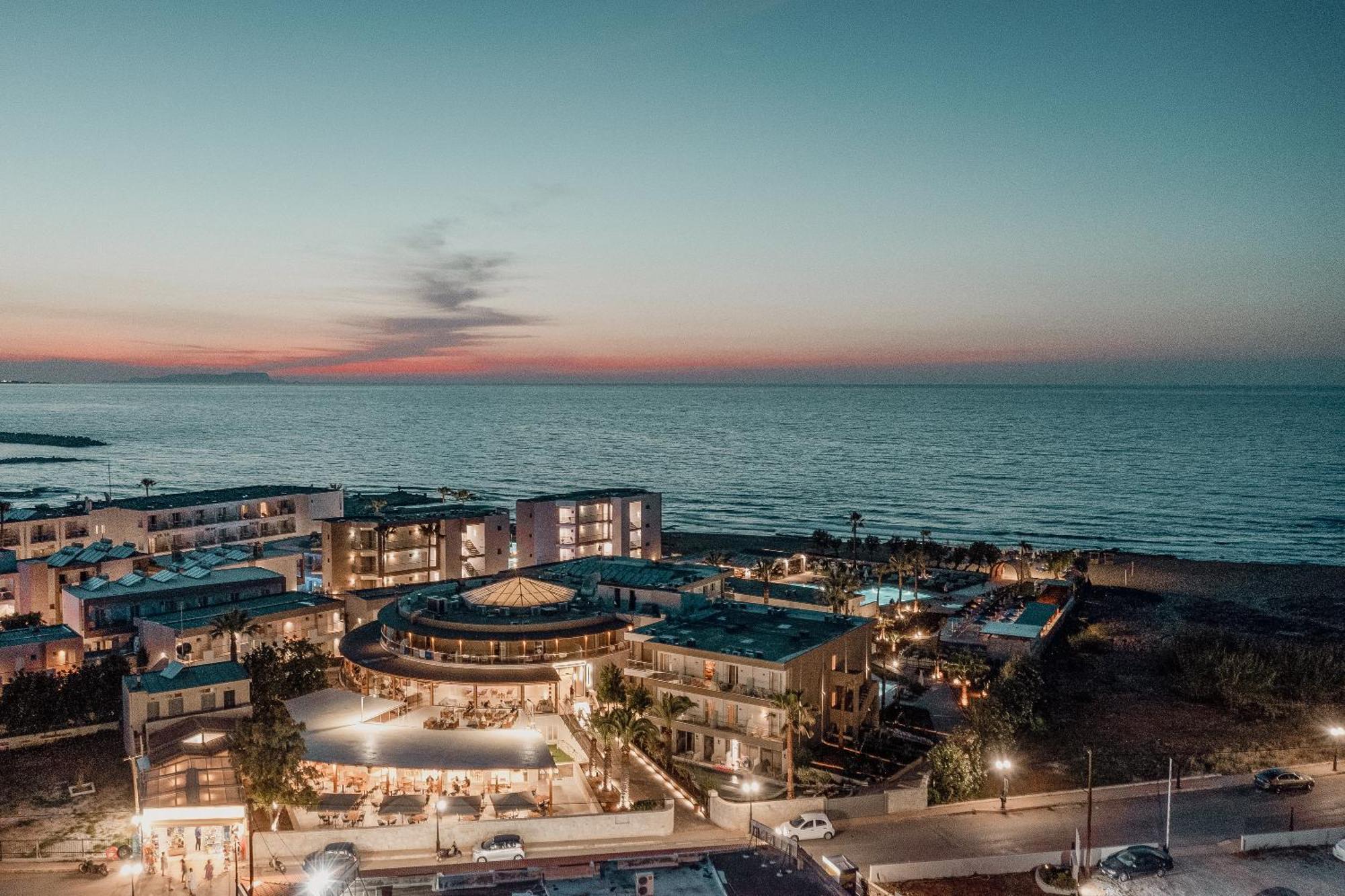 Malia Bay Beach Hotel & Bungalows Екстериор снимка